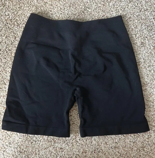 Aurola Amazon Shorts - Image 2