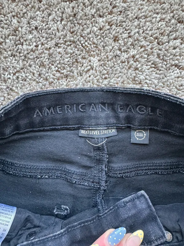 American Eagle Black Jean Shorts High-Rise - Image 2