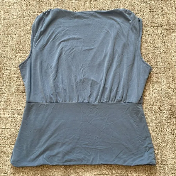 WHBM White House Black Market blue knit top sz L - Image 2
