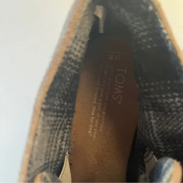 TOMS Suede Desert Tan Lace Up Wedge Ankle Bootie Boots - Women's 8 - Image 5