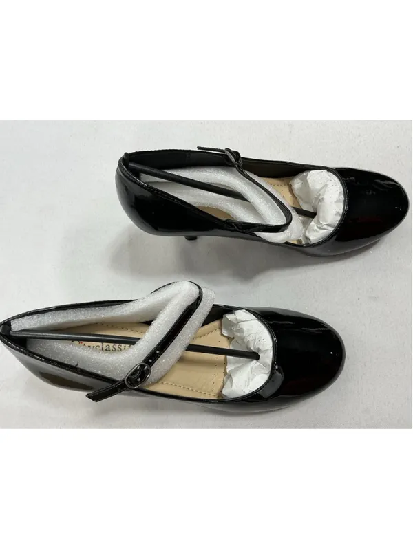 Womans New In Box City Classified Kaylee Mary Jane Style Pumps Size 8 Black - Image 2