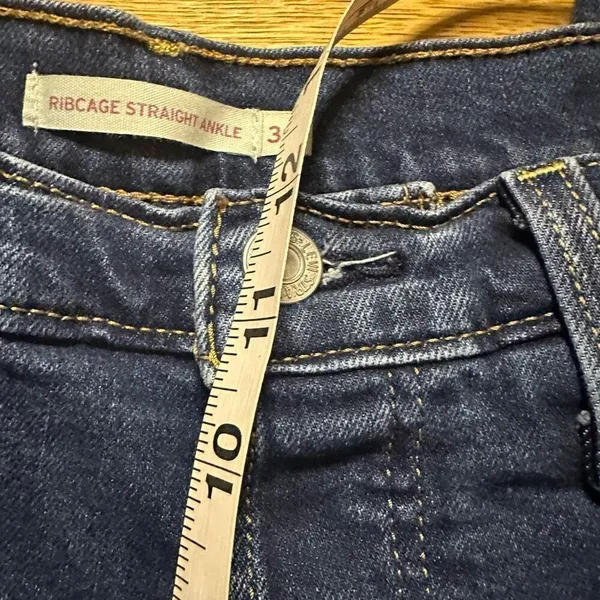 Levi’s ribcage straight ankle distressed 24 - Image 10
