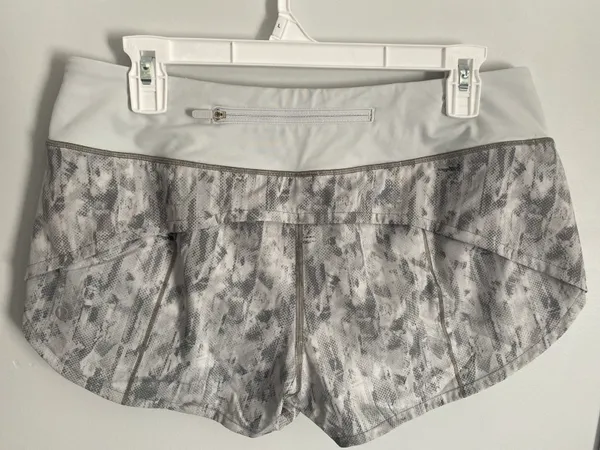 Lululemon Speed Up Short 2.5” - Image 2