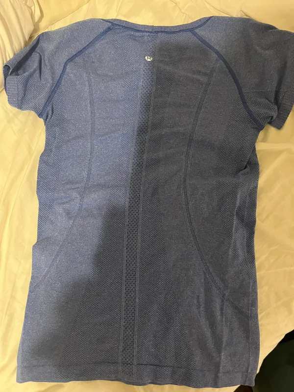 Lululemon Swiftly Tech Short Sleeve - Image 2