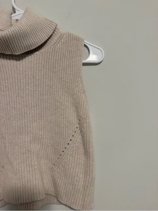 French Connection Sleeveless Turtleneck Knit Vest in Cream - Image 2