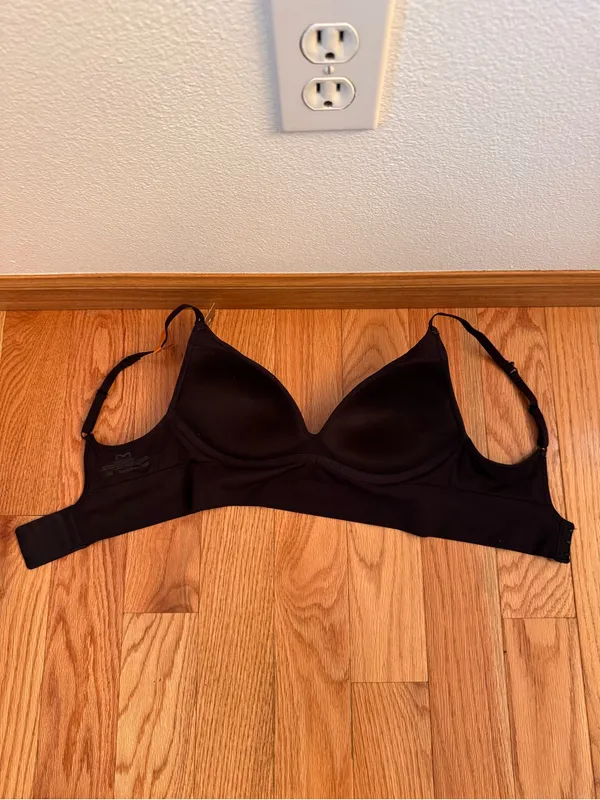 NWT Maidenform Seamless Lift Wireless Bra DM2316 Black Size S - Image 8