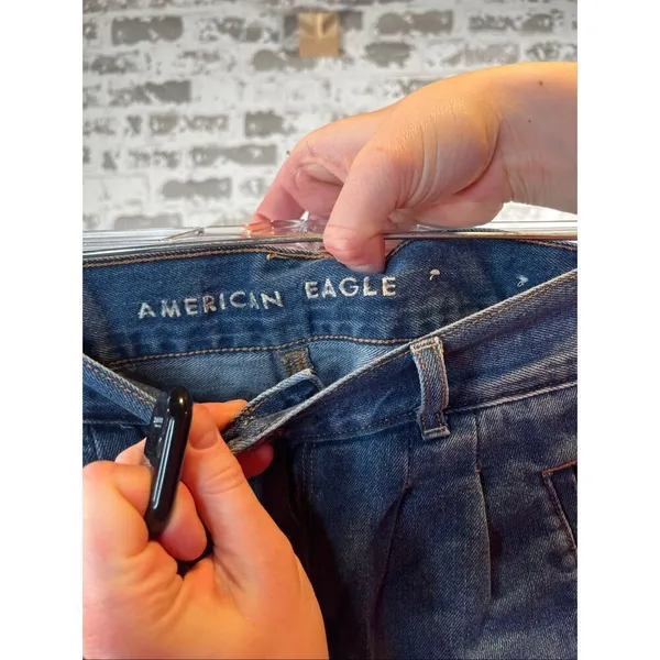 American Eagle | women mom short denim - Image 5