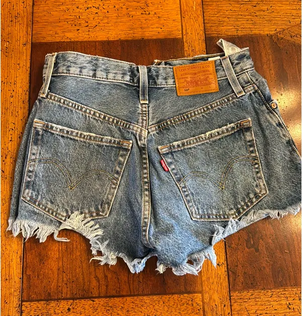 Levi’s 501 High-Rise Shorts - Image 3