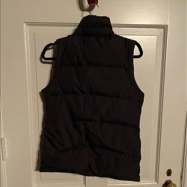 Oakley Black Puffer Vest Size‎ Extra Small - Image 3