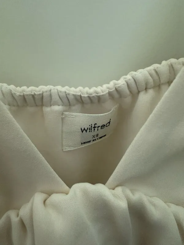 Aritzia Tank Top Wilfred - Image 4