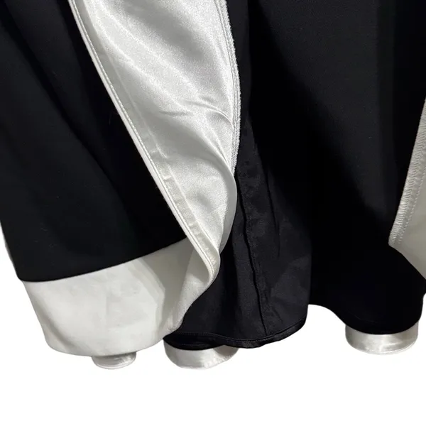 White House Black Market Black and White Mini Dress - Image 9