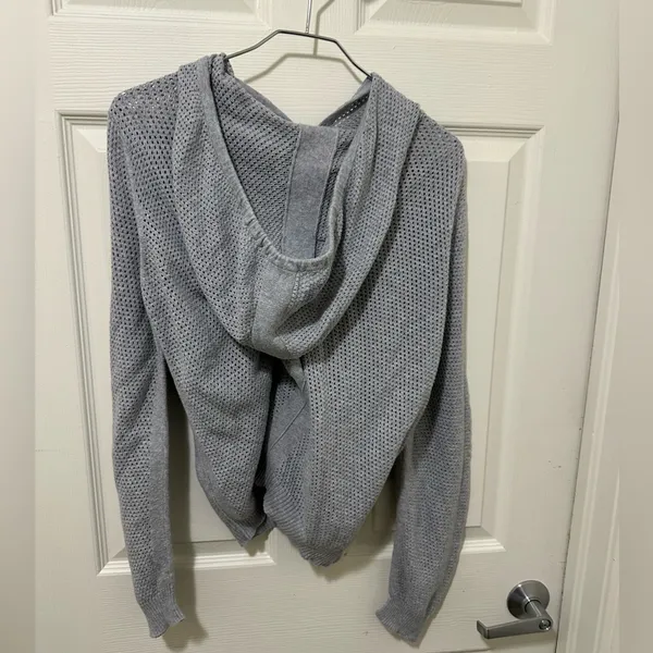 EILEEN FISHER Light Gray Jacket with hood. - Image 8