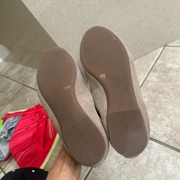 Lucky Brand Women Taupe Suede Flat Loafers Size 9M Elastic Heel Slip On Shoes - Image 5