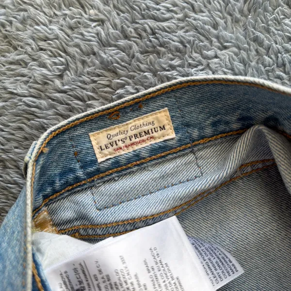 Levi’s Jeans - Image 3