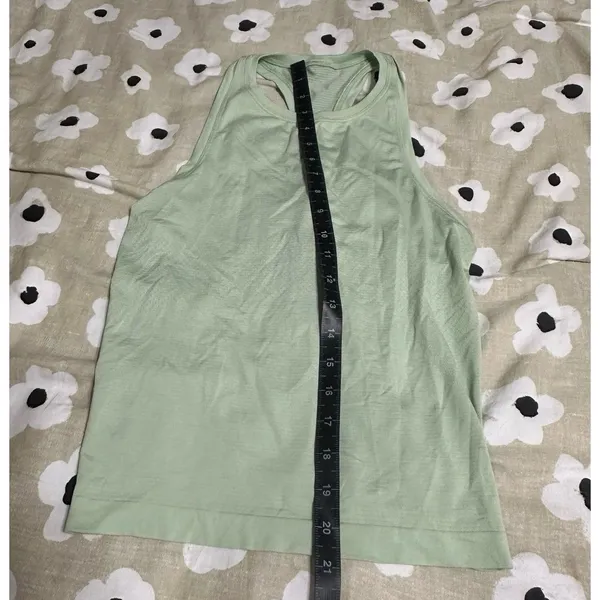 Lululemon mint top - Image 3