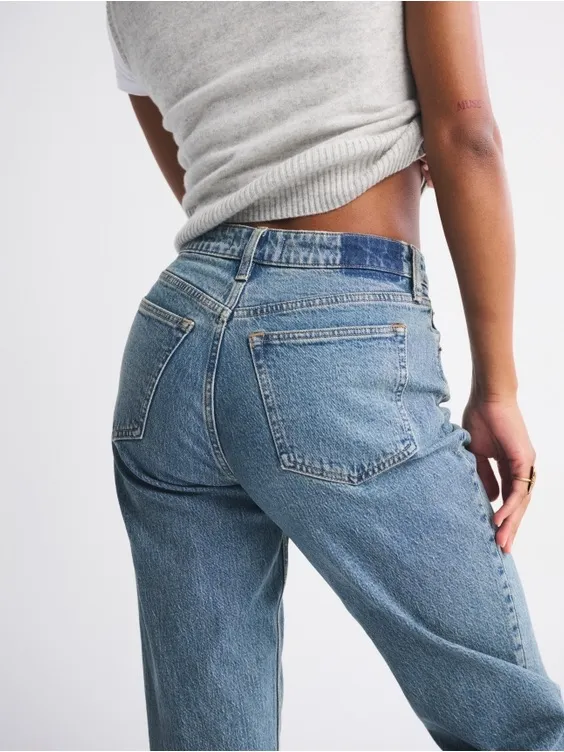 Abercrombie & Fitch Curve Love High Rise 90s Relaxed Jean Size 26 (2 Regular) - Image 5