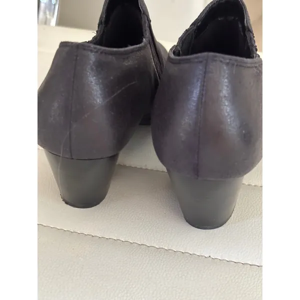 Baretraps‎ Reagen Womens 8M Black Ruched Slip On Block Heel Booties BTF18-10454 - Image 3
