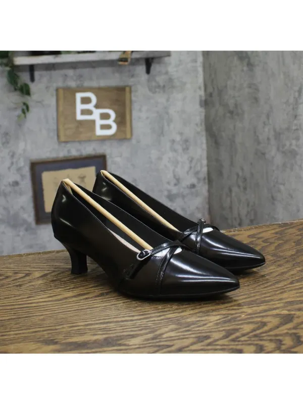 NWT Clarks Kepley Star Pointed Toe Strap Pump Heels 26186876 Black 8M - Image 8