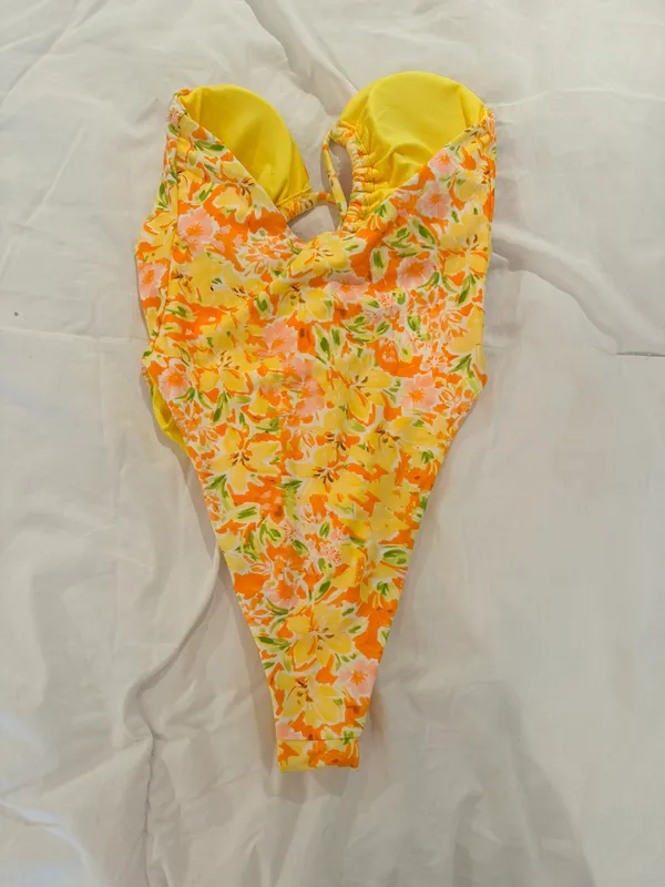 Swimsuit - Image 4
