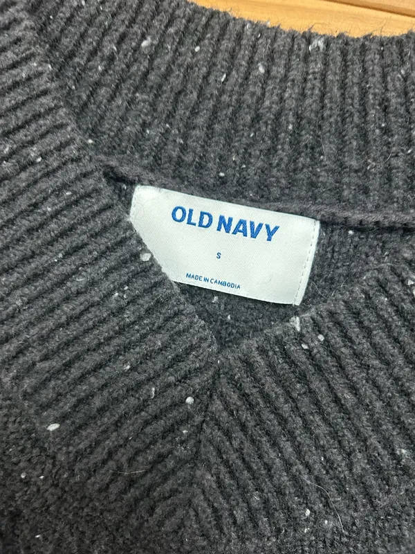 Old Navy Sweater - Image 2
