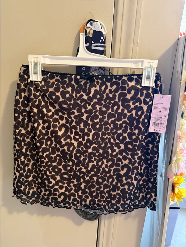 Cheetah skirt - Image 3