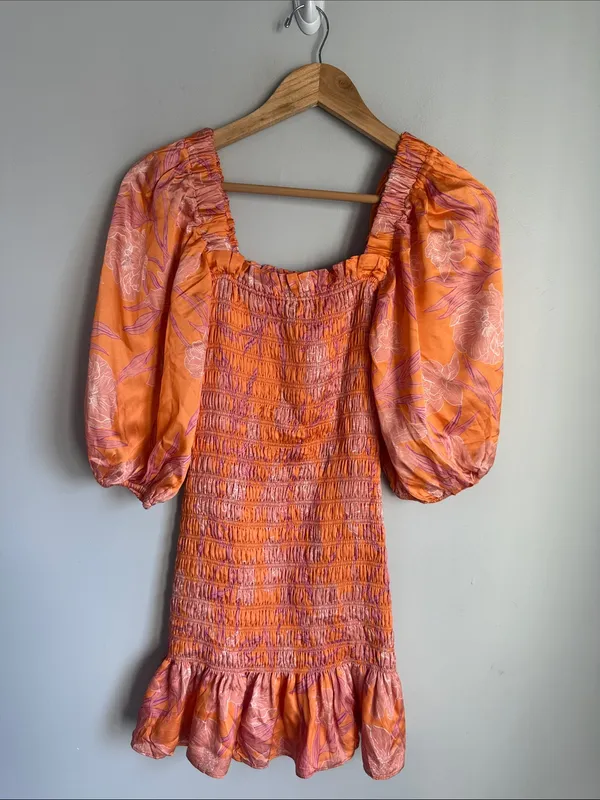 Alexis Lipari Smocked Puff Sleeve Floral Mini Dress Medium - Image 2