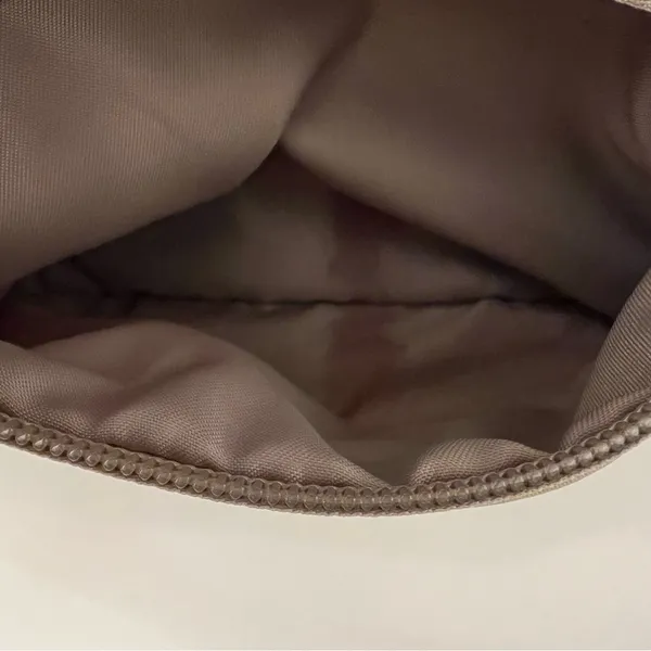 Lululemon White Sherpa Belt Bag - Image 5