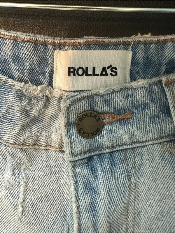 ROLLA'S Light Wash Distressed Denim Shorts - Image 3