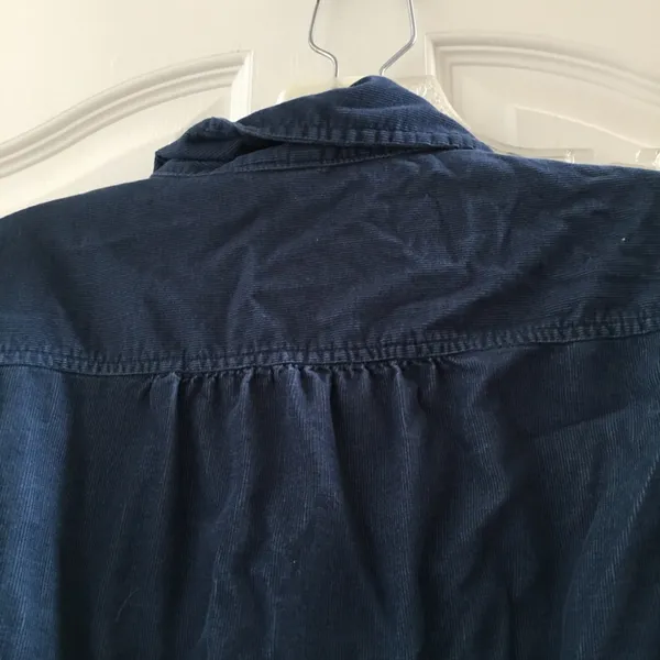 FINAL MARKDOWN LADIES St. John’s bay pinwale corduroy blouse med - Image 6
