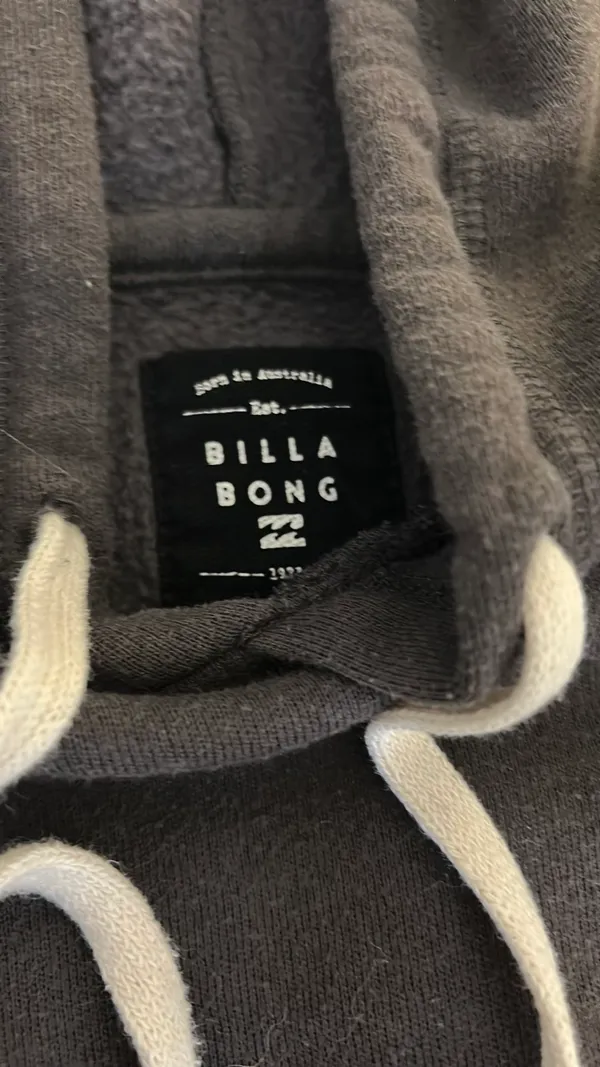 Billabong hoodie size S - Image 2