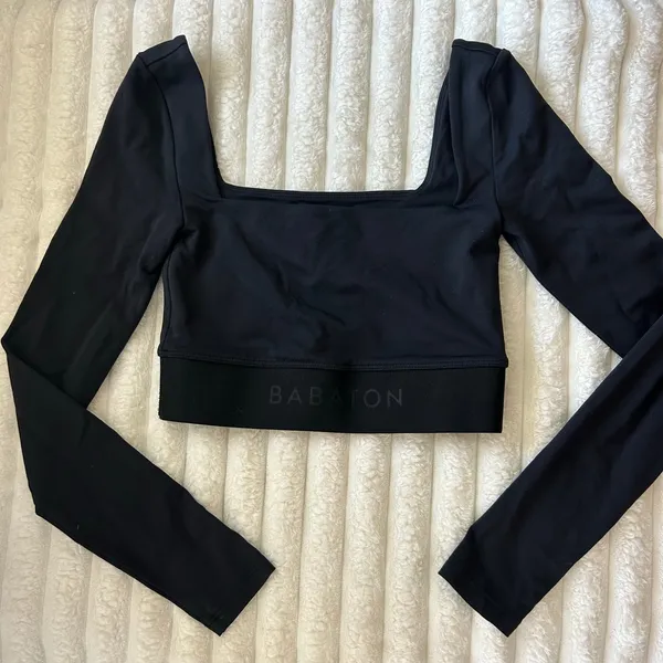Aritzia Babaton Black Longsleeve Cropped Workout Top High Support Size XXS - Image 3