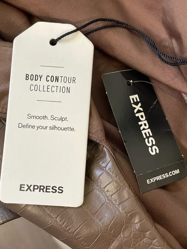 Express NWT Body Contour Croc Faux Leather Square Neck Cropped Tank‎ Top Size XL - Image 6
