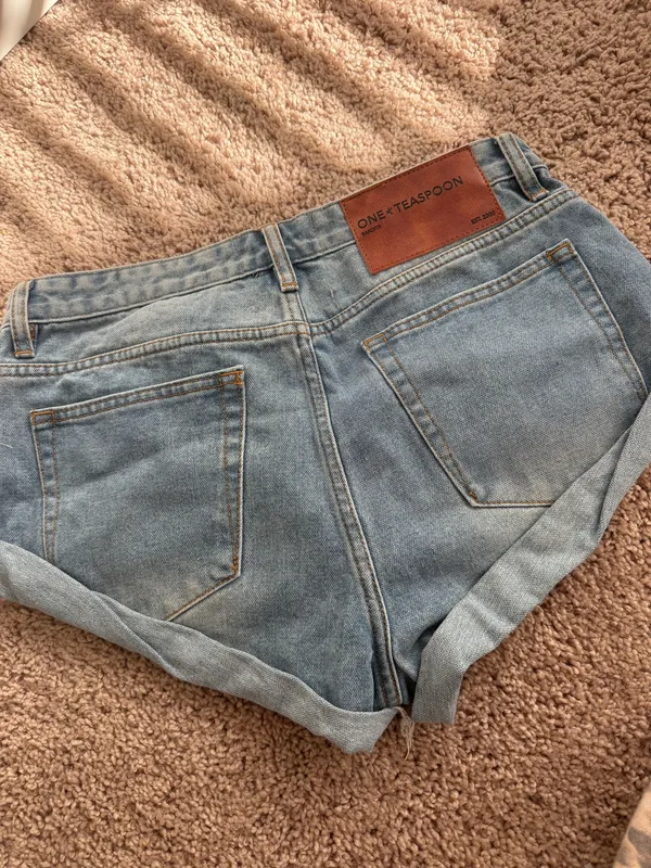 One Teaspoon Shorts - Image 2