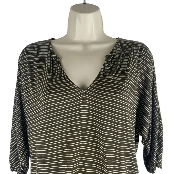 Soft Joie 3/4 Dolman Sleeves V Neck Striped Casual Top Green Size XS - Image 3
