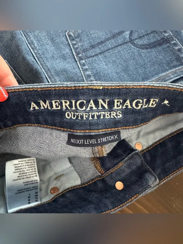 American eagle high rise mini skirt. Next level stretch. Zipper slits. Size 00 - Image 4