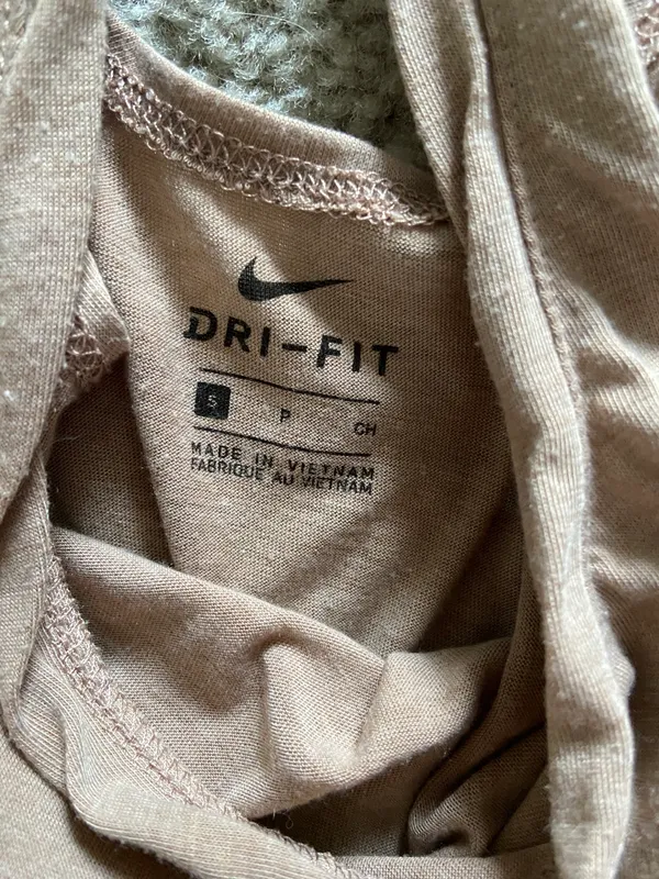 Nike Tank Top - Image 3