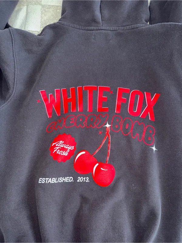 White‎ Fox "Don't Waste Time" Cherry Bomb charcoal hoodie S/M - Image 6