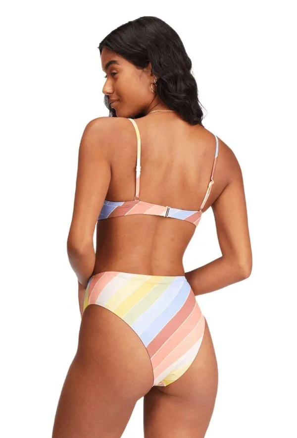 Bikini - Image 2