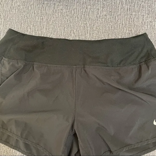 Nike Women’s Athletic Shorts - Image 5