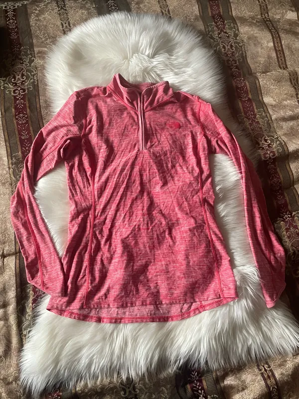 The North Face Women's Pink Quarter Zip Pullover Athletic Top Thumbholes - Image 3