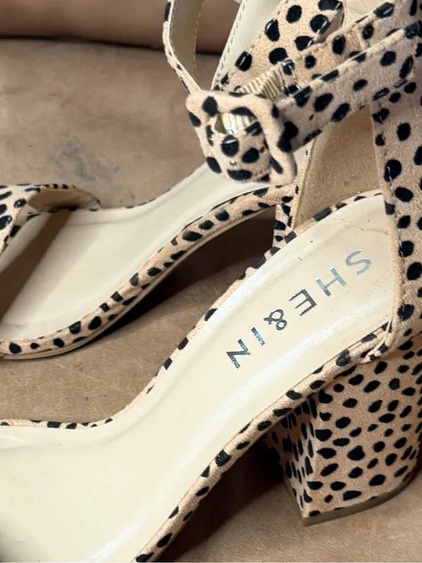 She&in Heels - Image 2