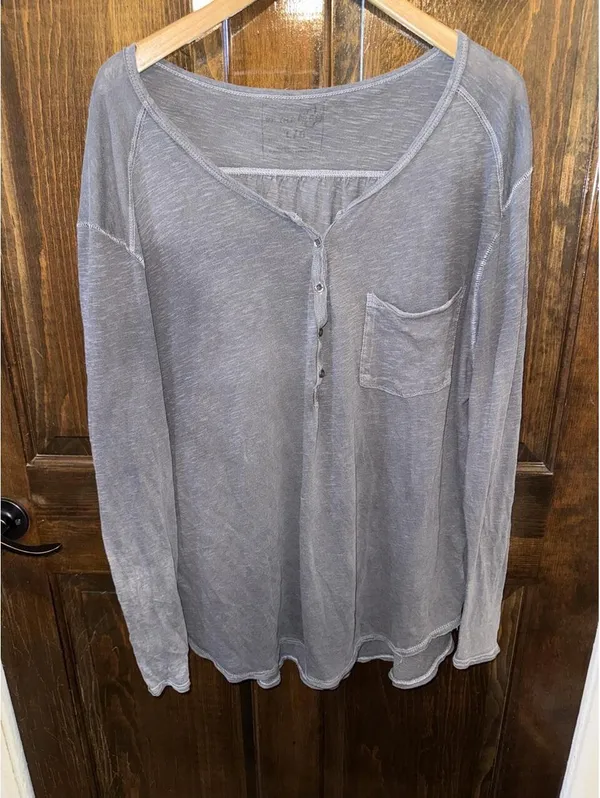 We the free long sleeve loose fit tee - Image 2