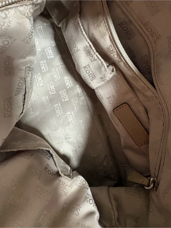 Michael Kors Pebbled Leather Satchel Shoulder Bag Taupe Beige Crossbody Purse - Image 4