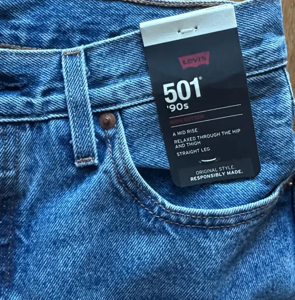Levi’s 501 90s Women’s Jeans - Image 8