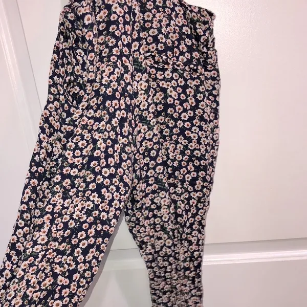 KITTENISH floral overalls with pockets size xsmall - Image 9