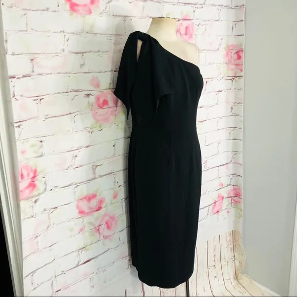Dress the population NWT Tiffany 1 shoulder black midi dress size small - Image 6