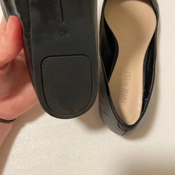 NWOT | Nine West black pointed flats — size‎ 6 - Image 4