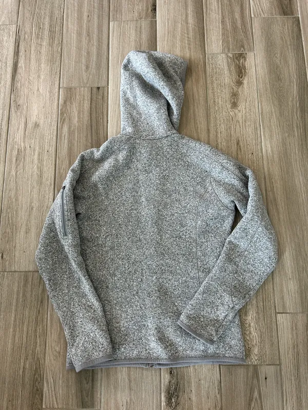 Patagonia Fleece Women’s Sweater - Image 4