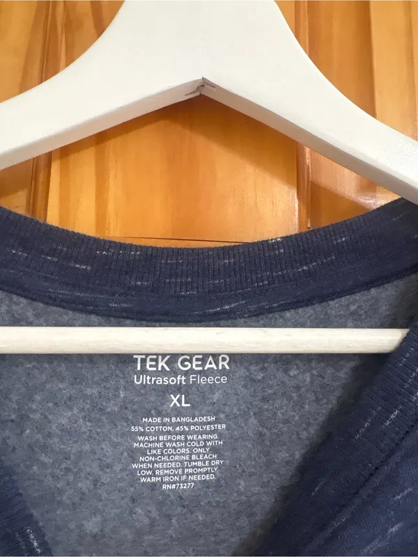 Tek Gear Ultra Soft Fleece Navy Blue Crewneck Sweatshirt Size XL - Image 5