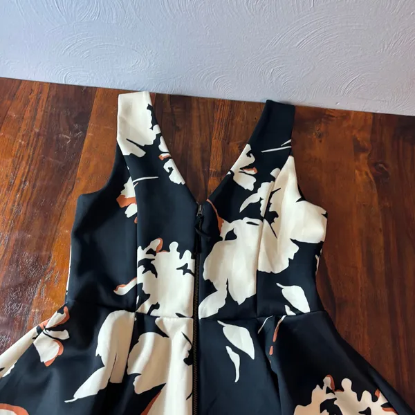 Anthropologie Floral Fit and Flare‎ V-Neck Scuba Dress Black Cream Sleeveless - Image 9